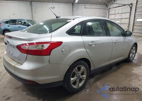 2013 Ford Focus Se z USA, uszkodzony, nr VIN 1FADP3F26DL232202